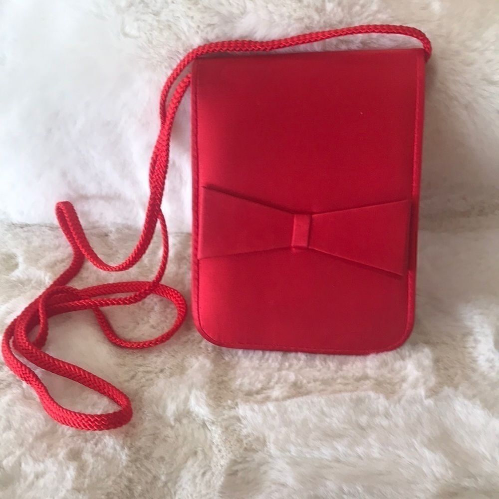 “La Regale” Red Satin Evening Bag!!